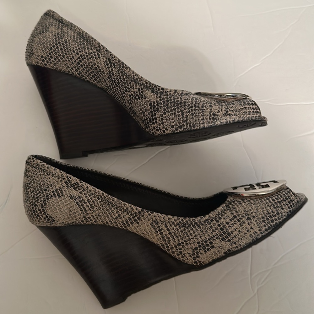Tory Burch Snakeskin Peep Toe Wedges
Heels Height Approx (3-3.9in)